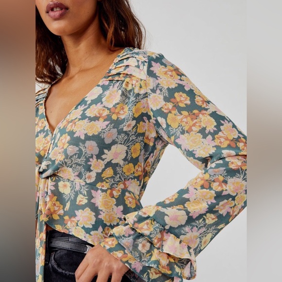 Free People Calisto Floral Tie-Front Top - Boho Ruffle Blouse - Picture 2 of 16